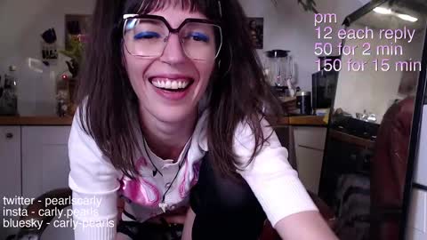 Carly Pearls online show from 02/25/25, 06:09