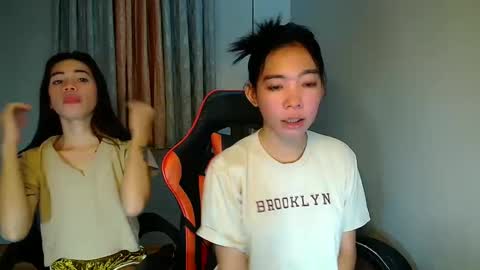 Snapshot of carmelasexmachinex chatting on 01/16/25, 08:03 carmela online show from 01/16/25, 08:03