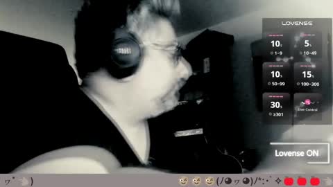 Snapshot of carmelo_devitto chatting on 04/10/26, 07:57 soy Batman online show from 04/10/26, 07:57