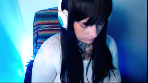 CARMILLA ROSS online show from 11/23/25, 10:59