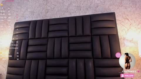    online show from 02/06/25, 08:18