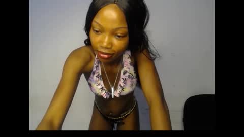 caroline online show from 01/09/26, 04:15