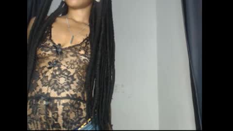 caroline online show from 03/28/26, 03:39