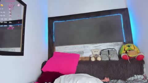 Snapshot of carol100597 chatting on 01/03/25, 02:10 karol online show from 01/03/25, 02:10