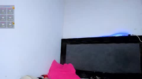 Snapshot of carol100597 chatting on 02/17/26, 03:03 karol online show from 02/17/26, 03:03