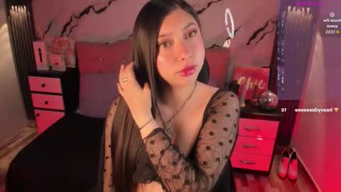 Snapshot of carol__evans chatting on 02/17/26, 09:17 Sofi online show from 02/17/26, 09:17