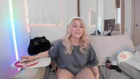 carol_may_ online show from 03/14/26, 11:37