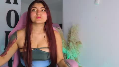 Snapshot of carolay759687 chatting on 10/05/25, 04:33 carolay759687 online show from 10/05/25, 04:33