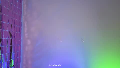 Char online show from 10/28/25, 02:59