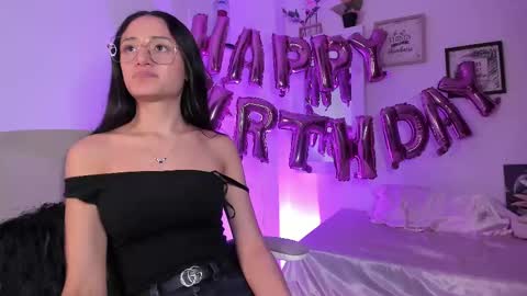 Caroline online show from 03/11/25, 09:26