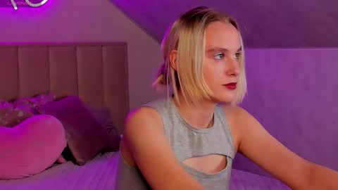 Carol online show from 10/21/25, 05:41