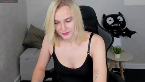 Carol online show from 10/24/25, 05:37