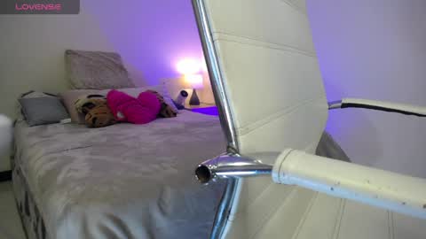 Carolina  online show from 03/29/26, 05:07