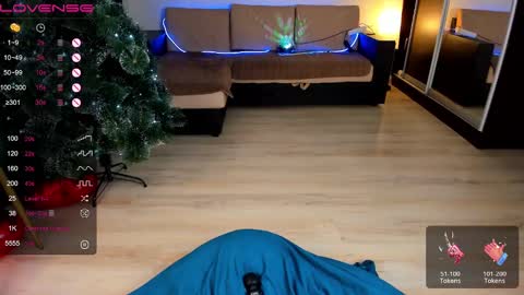 Snapshot of carolina_bby chatting on 01/14/25, 11:27 Carolina online show from 01/14/25, 11:27