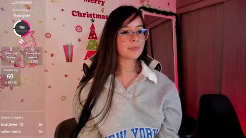 Snapshot of carolina_castro1 chatting on 01/01/25, 09:39 Carolina3 online show from 01/01/25, 09:39