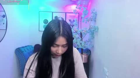 Snapshot of carolina_cherry chatting on 06/13/26, 12:47 CAROLINA. online show from 06/13/26, 12:47