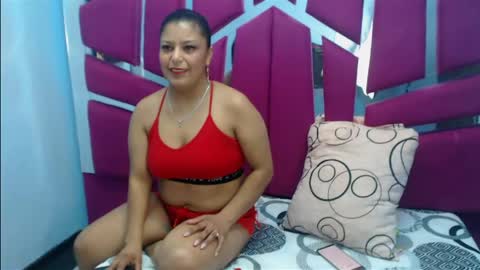 carolina suarez online show from 04/13/26, 01:44