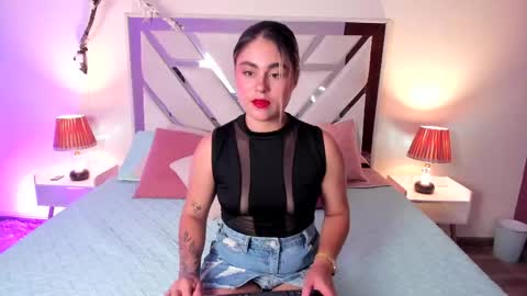 Snapshot of carolina_torres25 chatting on 04/18/26, 08:09 carolina_torres25 online show from 04/18/26, 08:09