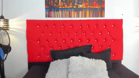 Snapshot of carolinacrus01 chatting on 03/08/26, 04:22 Carolina online show from 03/08/26, 04:22