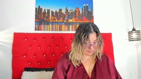 Snapshot of carolinacrus01 chatting on 03/25/26, 06:14 Carolina online show from 03/25/26, 06:14