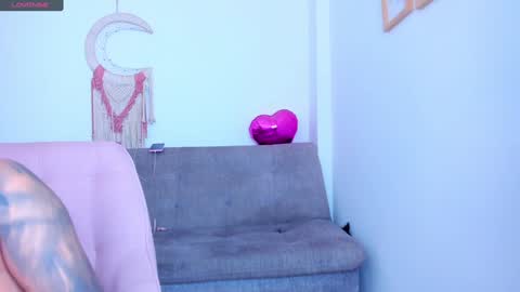 Carolina online show from 12/18/24, 05:10