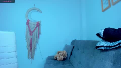 Carolina online show from 10/11/25, 12:04