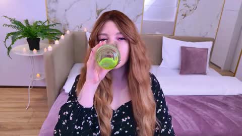 carolinasherry online show from 12/02/25, 03:23