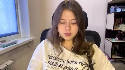 Snapshot of carolindueno chatting on 03/02/26, 07:37 carolindueno online show from 03/02/26, 07:37