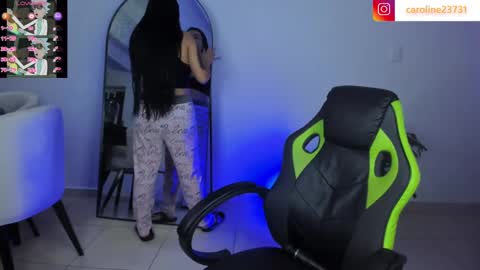 Snapshot of caroline23_x chatting on 02/28/25, 03:04 Eri online show from 02/28/25, 03:04