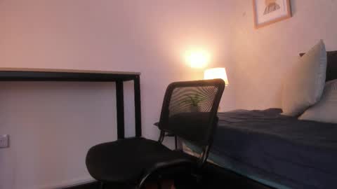  Caroline  online show from 02/21/26, 11:44