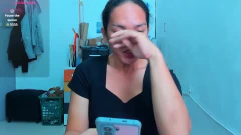 Snapshot of caroline_east chatting on 03/02/26, 05:41 caroline_east online show from 03/02/26, 05:41