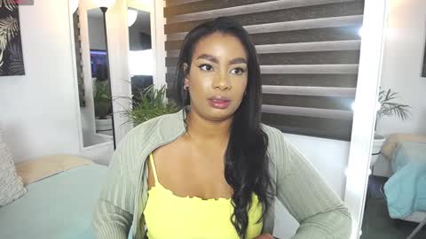 C A R O L I N E online show from 01/27/25, 01:41