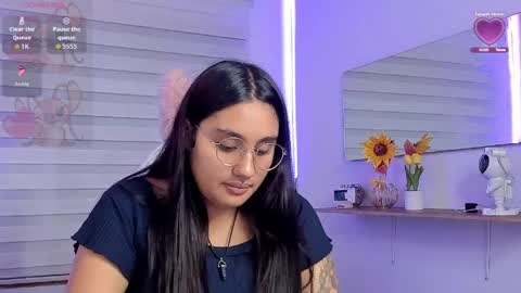 Snapshot of caroline_rodriguez_9 chatting on 05/14/26, 08:48 caroline_rodriguez_9 online show from 05/14/26, 08:48
