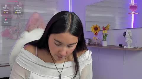 Snapshot of caroline_rodriguez_9 chatting on 05/15/26, 06:59 caroline_rodriguez_9 online show from 05/15/26, 06:59