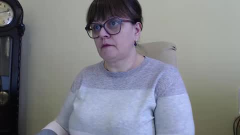 CarolineDream  online show from 02/05/25, 07:07
