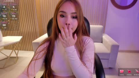 Caro online show from 12/15/24, 10:47