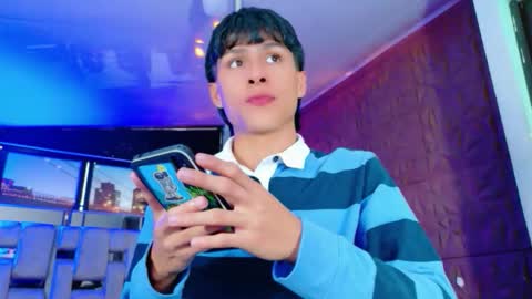 carolinejesh online show from 02/02/26, 06:39