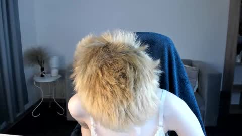 CarolineRichter online show from 09/21/25, 02:24