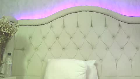 carolinesampaio online show from 11/15/25, 11:18