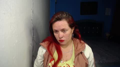 Carolinhe  online show from 02/12/26, 08:04