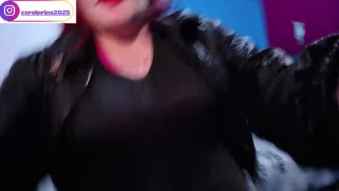 Carolinhe  online show from 03/29/26, 04:23