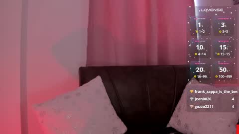 Snapshot of carolinna_ chatting on 12/12/24, 09:15 carolinna_ online show from 12/12/24, 09:15