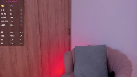 carolinna_ online show from 11/09/25, 01:31