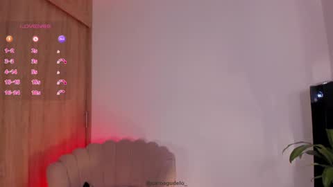 carolinna_ online show from 05/29/26, 12:30