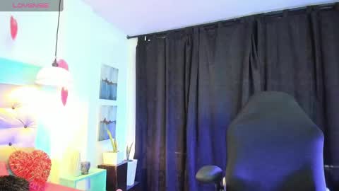 caro online show from 02/13/25, 01:37