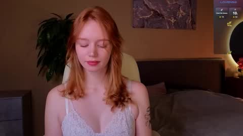 Snapshot of carolinnk chatting on 09/09/25, 02:27 Caro online show from 09/09/25, 02:27