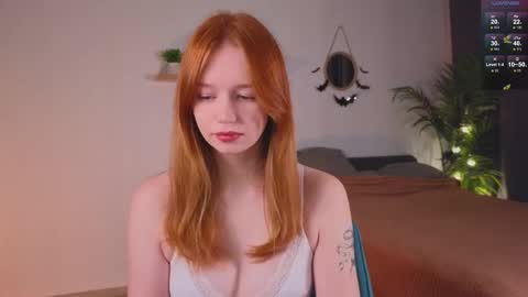 Snapshot of carolinnk chatting on 11/02/25, 02:19 Caro online show from 11/02/25, 02:19