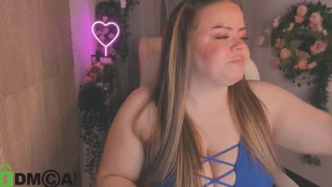 Snapshot of caroll_li chatting on 03/02/25, 01:04 caroll_li online show from 03/02/25, 01:04