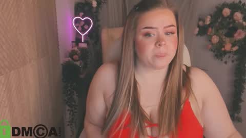 Snapshot of caroll_li chatting on 03/08/25, 03:28 caroll_li online show from 03/08/25, 03:28