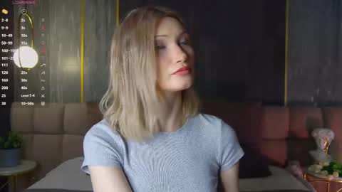 Snapshot of carolreeves chatting on 05/31/26, 04:47 Carol online show from 05/31/26, 04:47